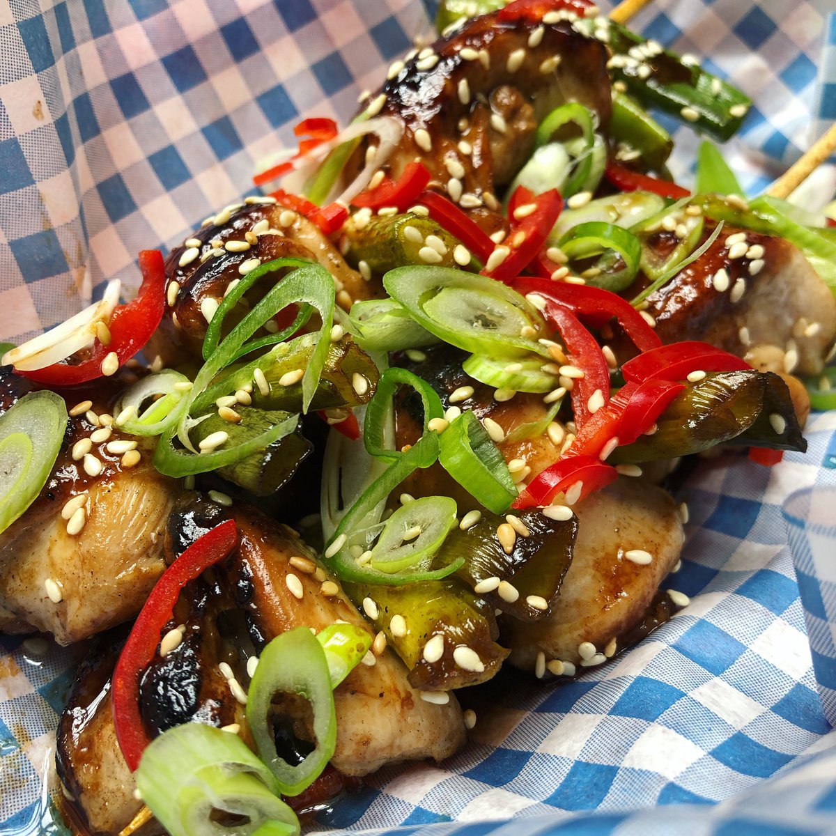 ⚠️ Tastebud trigger warning ⚠️ This weeks special: Yakitori Skewers - Chicken marinated in sake topped with roasted seasome seeds, green onions and red chilli.