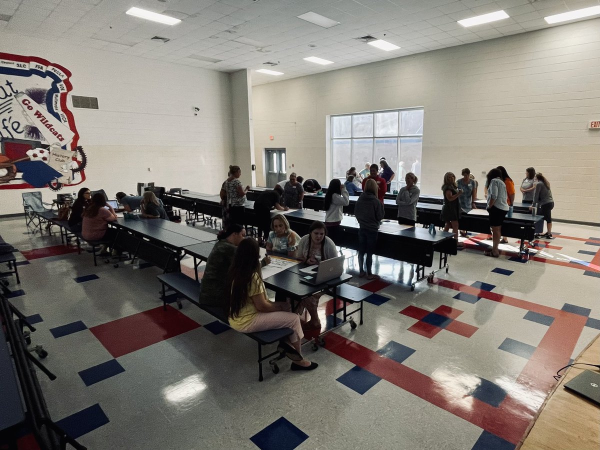 Summarizing our learning about word recognition through both teacher and student lenses! 
#HearItFirstPolk
#PolkalogicalAwareness
#PolkCo_Reading360
#Reading360
<a href="/TN_Literacy/">#LiteracyMatters Tennessee</a> <a href="/TNedu/">TN Dept of Education</a>