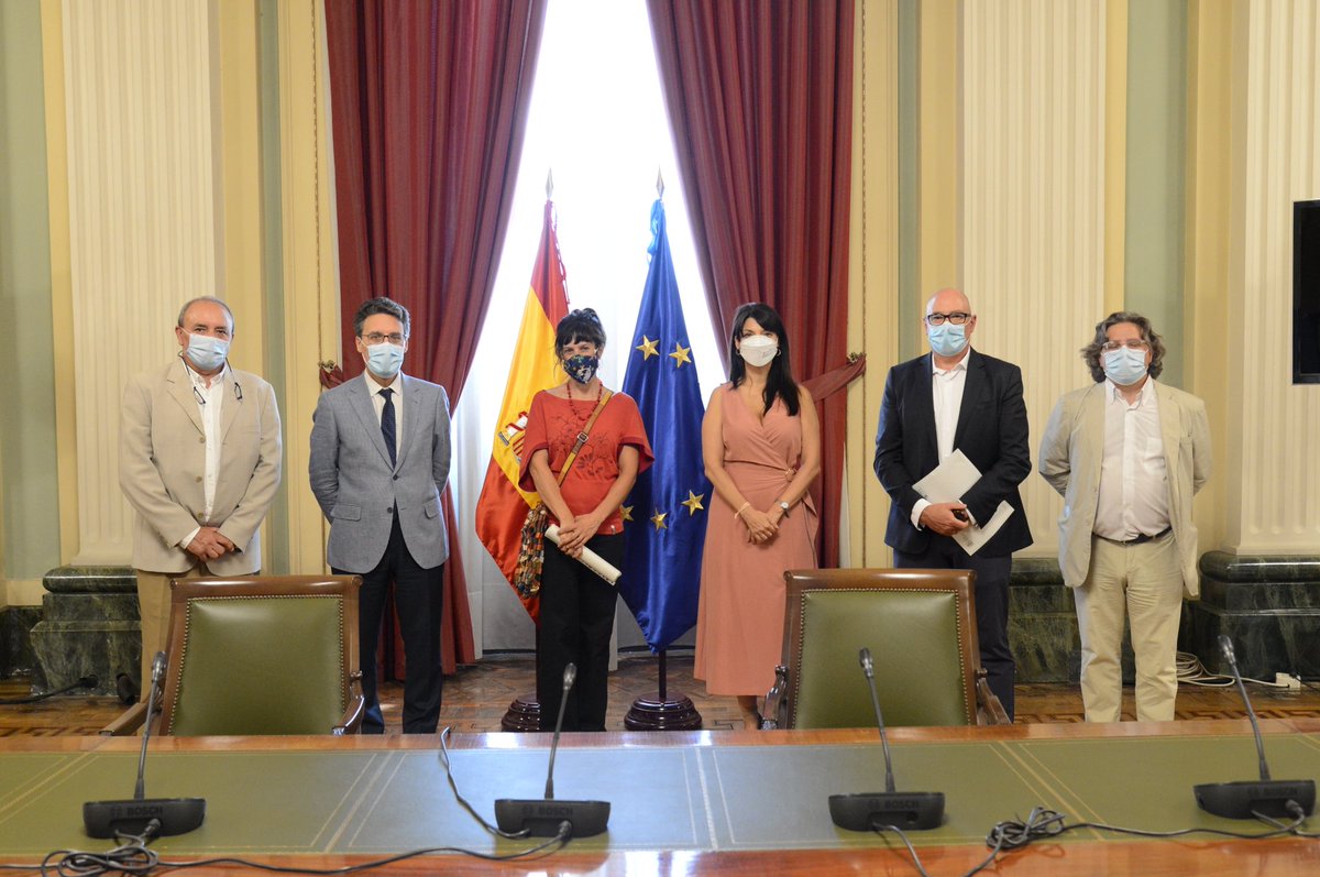 Se ha celebrado la firma de sendos convenios de colaboración con <a href="/redespanola/">REDR</a> y con la Red Estatal de #DesarrolloRural (<a href="/REDER/">Reder</a>), para apoyar la realización de actividades de desarrollo rural integral y sostenible
👁bit.ly/3rC83FK