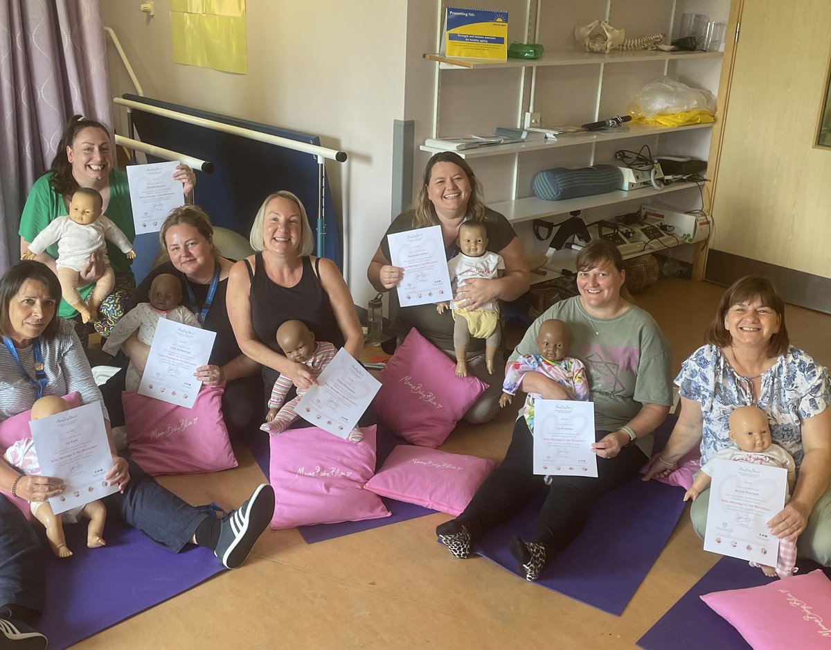 What a wonderful 2 days training with <a href="/MamaBabyBliss/">MamaBabyBliss</a> so happy to have been able to complete this training so I can now support mums and babies on the ward with baby massage. Can’t wait for the baby yoga soon! #AndersenMBU @Andersen_AdeleB <a href="/JenifurB18488/">Jennifer Burgess</a> <a href="/GMMH_NHS/">Greater Manchester Mental Health</a> <a href="/__sam_wilson__/">Samuel Wilson</a>
