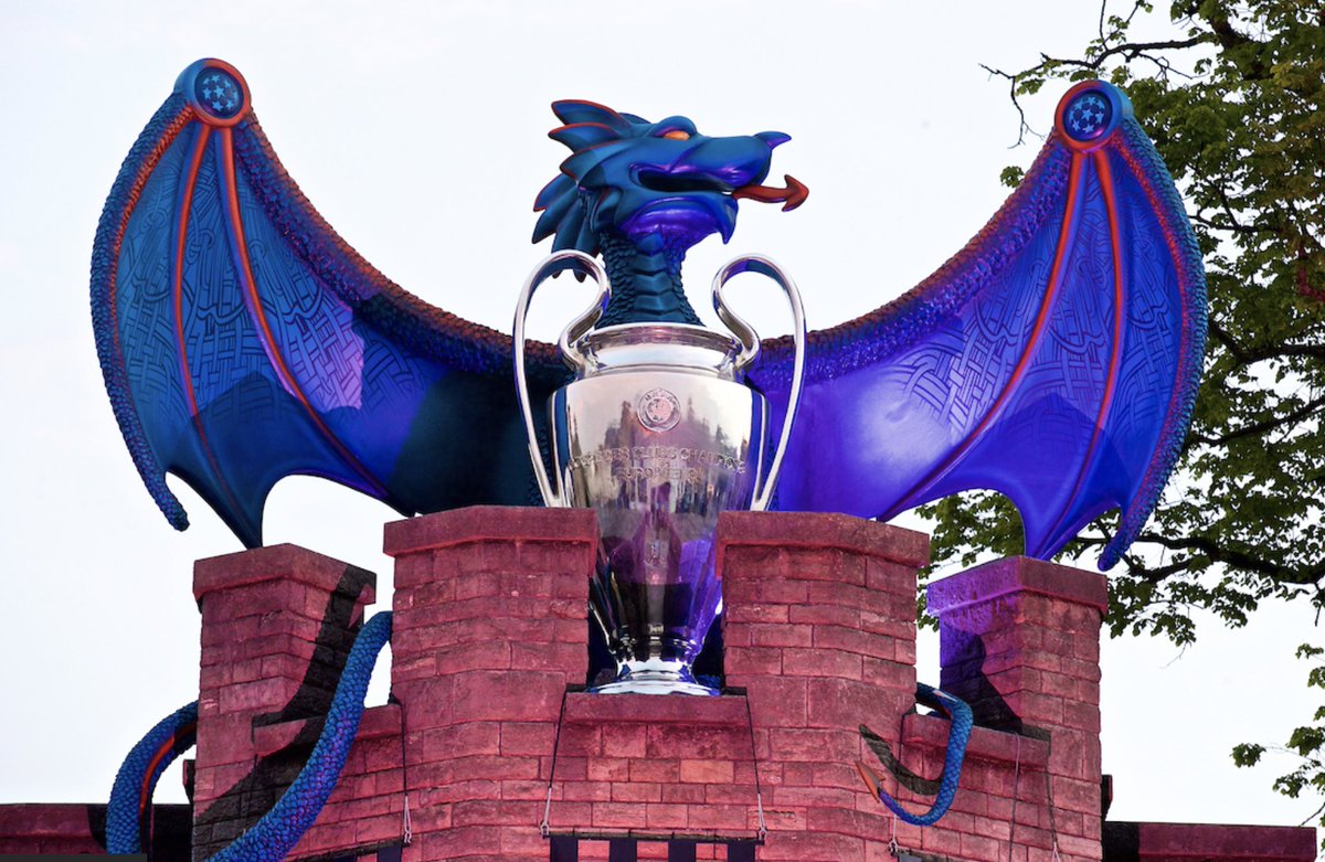 Have you met the #ChampionsLeague Dragon? 

It stood guard over Cardiff Castle during the 2017 UCL final. Now it lives at <a href="/DragonParkWales/">Dragon Park</a> 

Learn more in this @TwinklCymru activity pack 
&amp; come to #Newport for a selfie this summer 📸🌞
twinkl.co.uk/resource/the-c…

#InspiredForLife