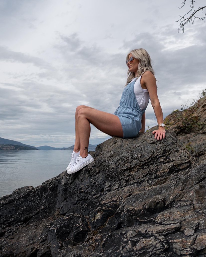 wearenothingnew's tweet photo. Soaking It All In @laylabreelynn 😍.
📸 @tylerdirtn
#NothingNew
#PricelessView
#MotherEarth https://t.co/kMsCLYPFO0