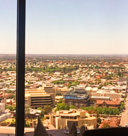 Travelaura_'s tweet photo. In the Sky C Restaurant. A revolving restaurant on the 33rd with city views.. and great food! #Perth #OnlyInWA #ThisIsWA #AnotherDayInWA https://t.co/ALvaYycauK