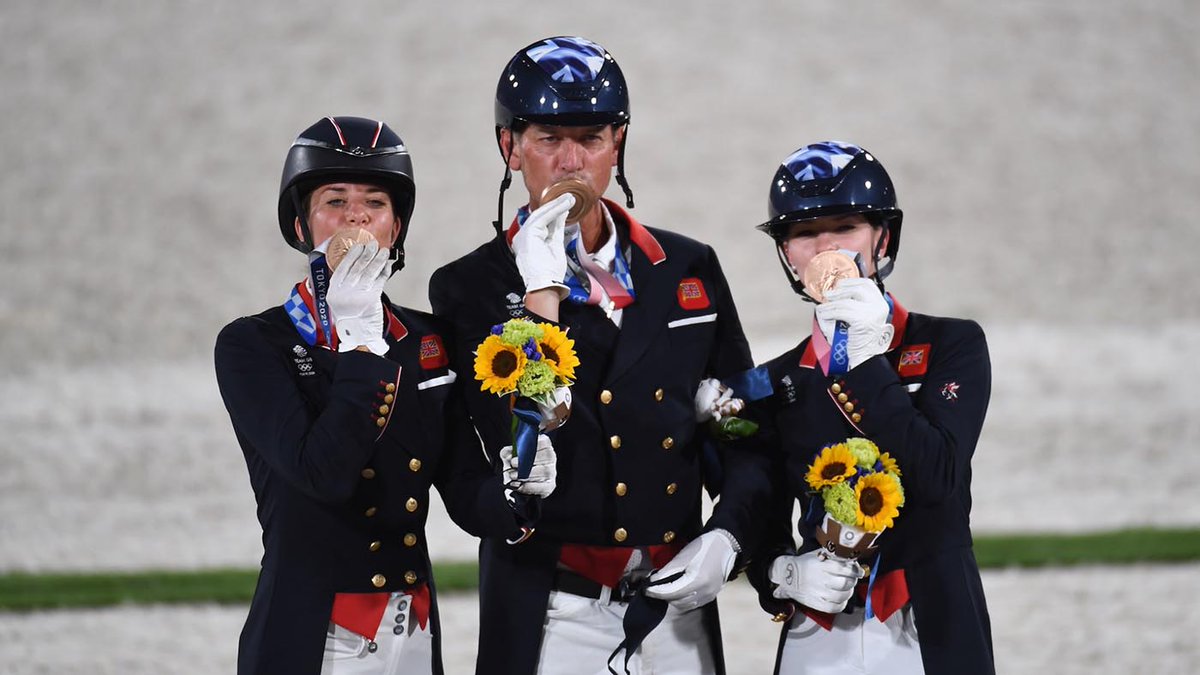 ‘The Brits pulled it out of the bag’: Peter Storr reviews the Olympic team dressage trib.al/5DPJouY