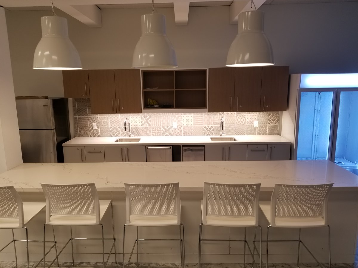 Surface83474807's tweet image. Perfection by #Surface1 #surfacetech #workmanship #surface #dreamkitchen