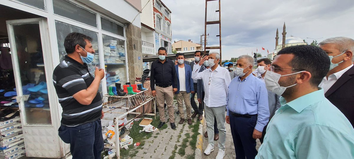ahmetarslan36's tweet photo. Arpaçay ilçe merkezinde esnafımızı ziyaret ederek; hasbihal edip,  hayırlı işler dileğinde bulunduk. https://t.co/G95YjpbKZO