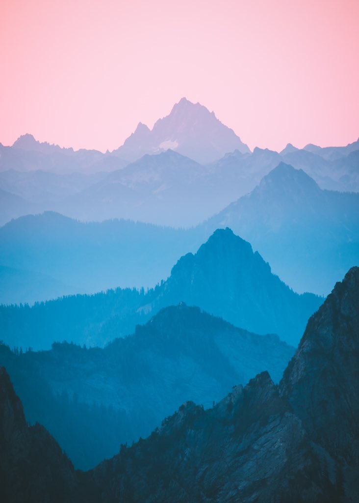 Summit sunrise in the Cascade Range △