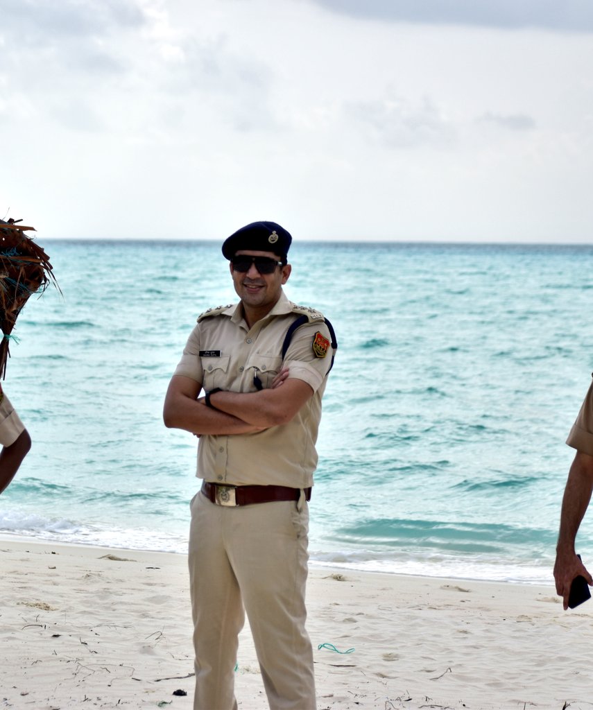 acpgauravgupta's tweet image. #sunglassestwitter 
#khakitwitter
#Lakshadweep 
#LakshadweepTourism 
#Uniform #police
Somewhere in the #arabiansea 
Untouched beauty of #islands of Lakshadweep.