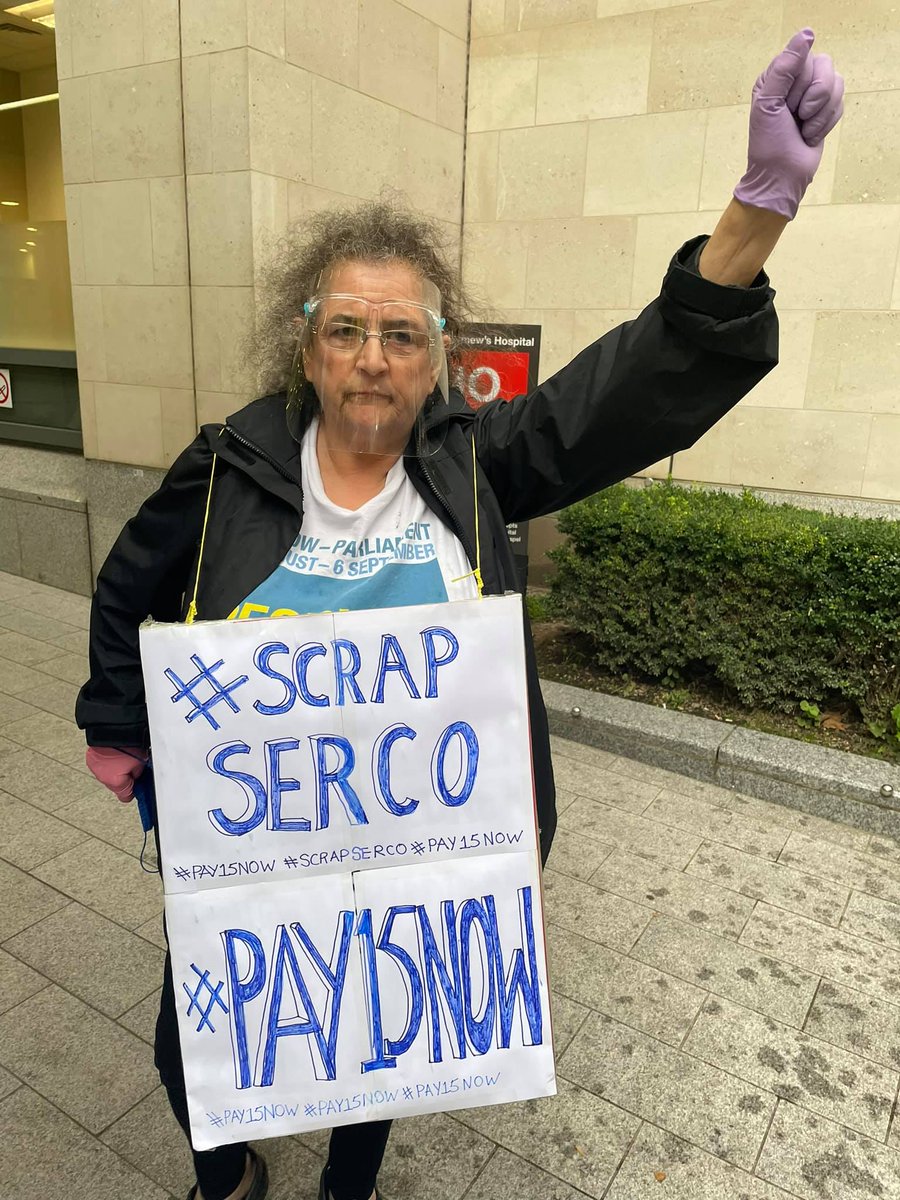AtomsDNA's tweet photo. #scrapserco #nobartsprivatisation #NHSPay15 Unite community activists carried out an occupation and protest outside St Barts Hospital for the above demands. Well done to East London and @and_unite    Bromley and Croydon Branch Activists for action taken 
Photos @paulapeters2 https://t.co/SZ25s8ghC4