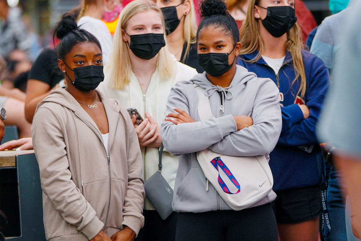 Simone Biles heads to Times Square with Team USA after Olympics