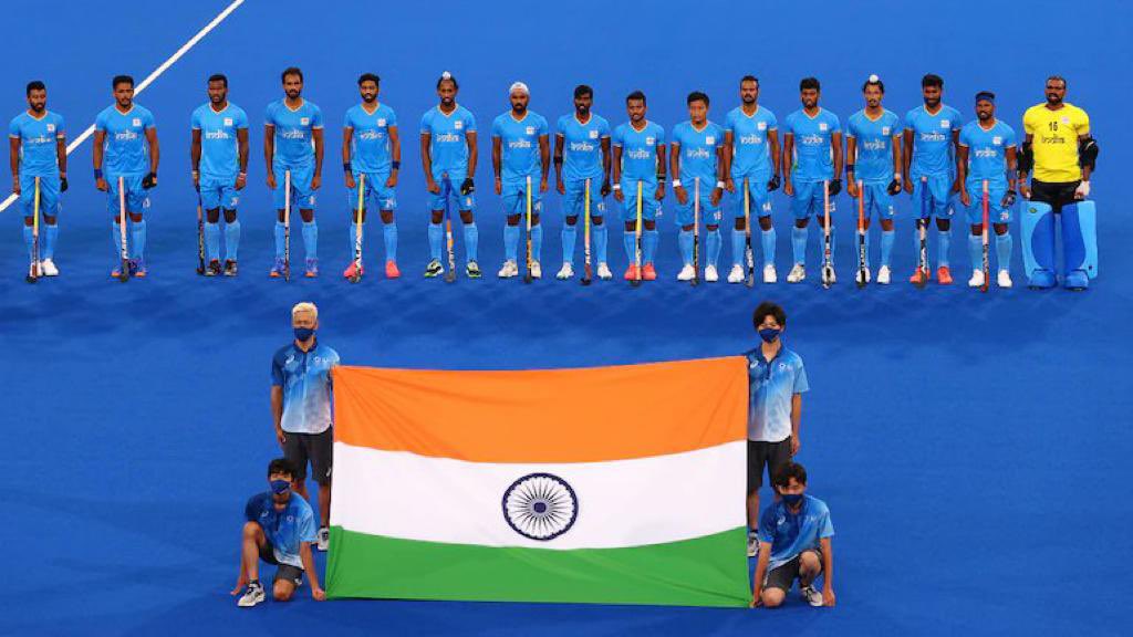 IndiaSports's tweet image. 4th Medal for #IndiaAtTokyo2020

#Olympics 
Men&apos;s #Hockey 🥉

A win after 41 Yrs. 💙 Only onwards and upwards from here. Well done boys ! 👏👏 #IndiaOnTheRise 🇮🇳