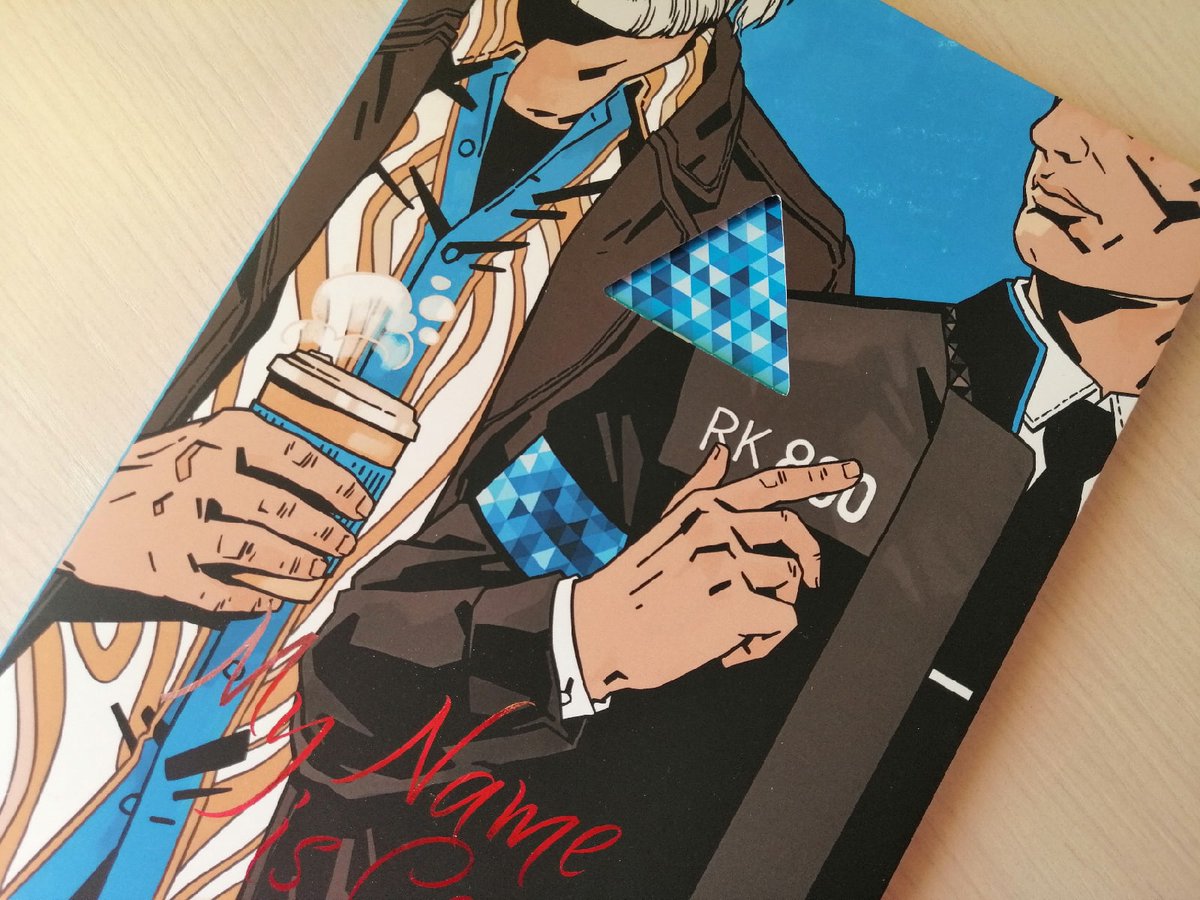 SMD_Rapture's tweet photo. Вчера забрала на почте свой экземпляр @justrandomzine 
Приятно участвовать в проектах со знакомыми, проверенными людьми, когда знаешь, что всё будет сделано красиво.
Зин А4 с необычной суперобложкой и фольгированием. Станет украшением подборки для любителей фд #DetroitBecomeHuman https://t.co/DdaetYVpOg