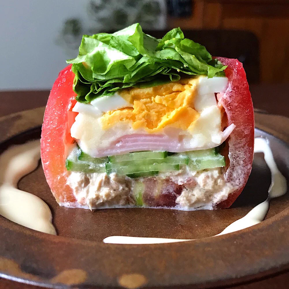 丸ごとメロンのケーキを見て良いこと思いついた！山本ゆりさんのトマトのレシピ！