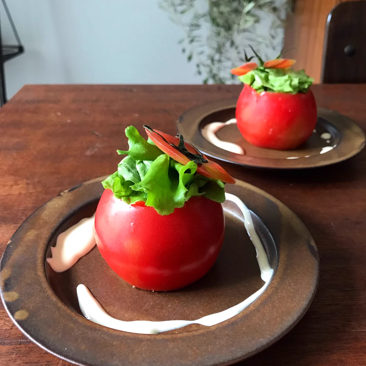 丸ごとメロンのケーキを見て良いこと思いついた！山本ゆりさんのトマトのレシピ！