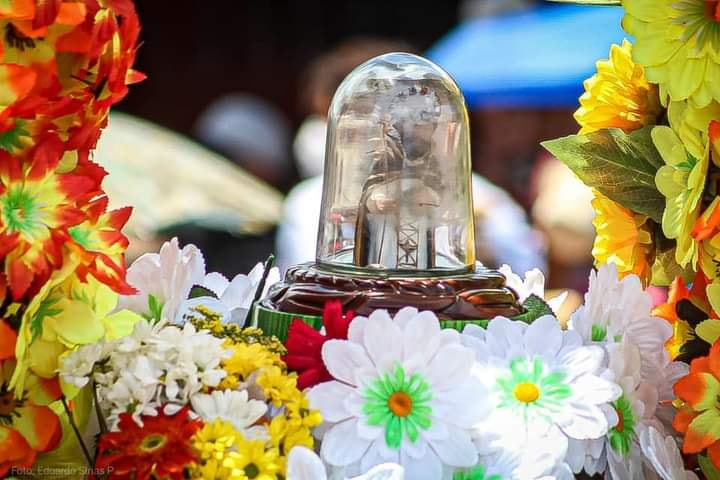 fmarti1979's tweet photo. Este #4agosto se realizó el recorrido🎊 del Mocito en los Barrios Orientales de #Managua.📍
¡VIVA SANTO DOMINGO DE GUZMÁN! 🥳 https://t.co/7LcK8Kzj6p