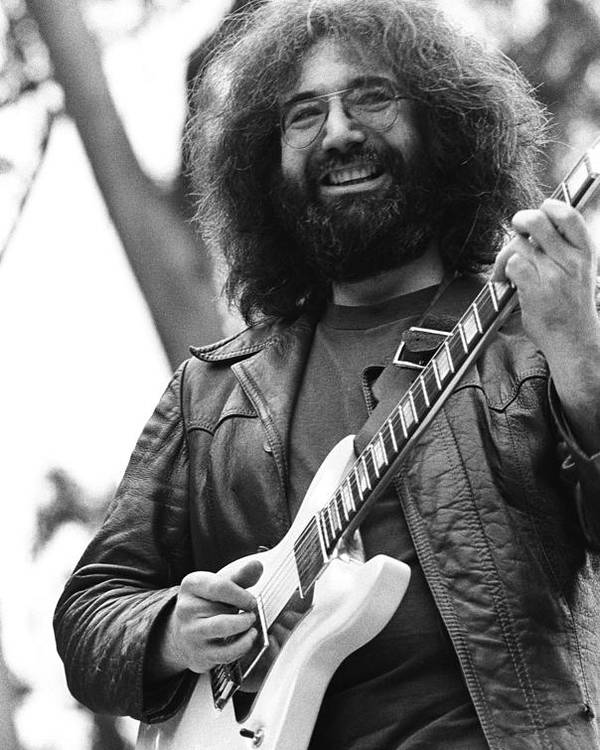 “Keep it on, keep it on. Just keep on keeping on, folks…”  #DaysBetween

Photo by Richard McCaffrey.