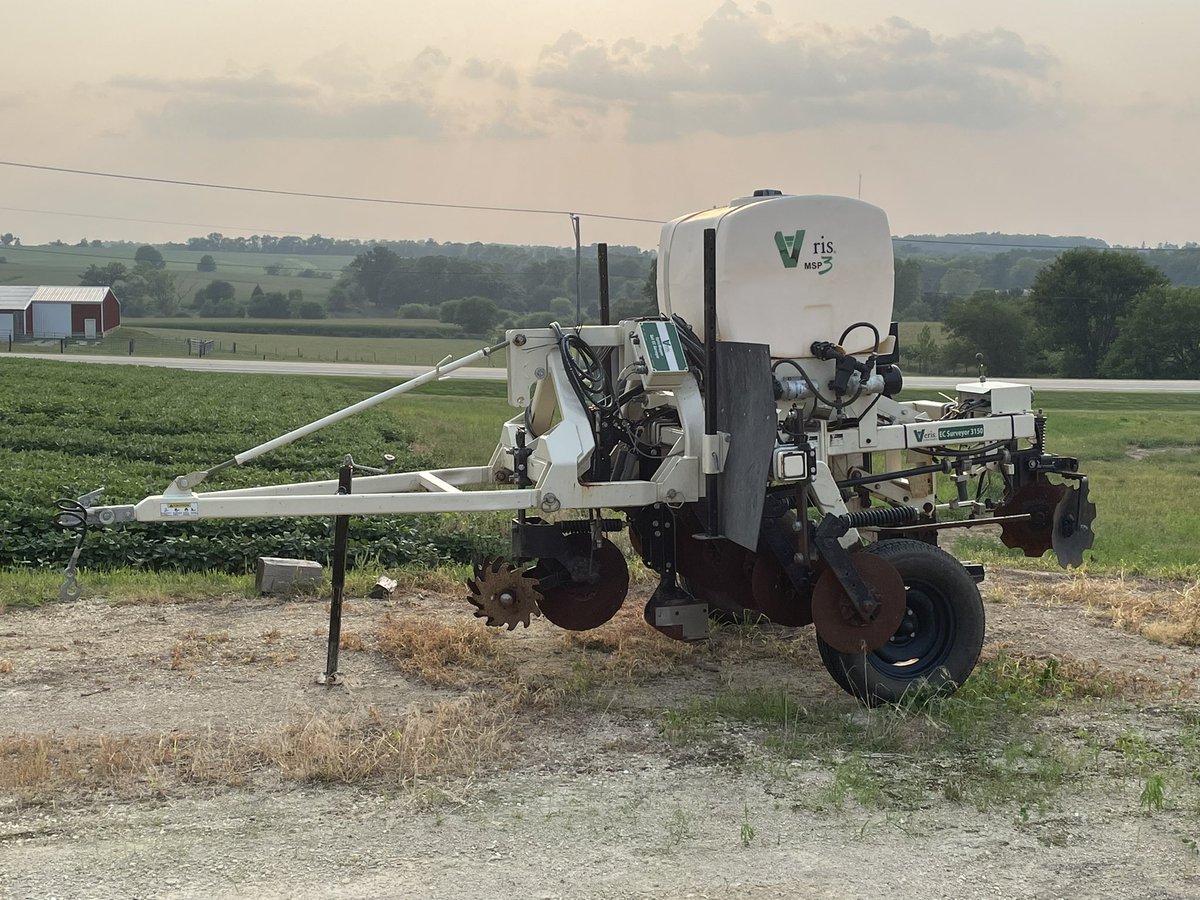 For Sale 2013 Veris MSP3. Has all 2019 updates and runner installed. Just going to a different style for the equipment I have. DM me for more info. Retweets appreciated.  <a href="/tylerlund/">Tyler Lund</a> <a href="/MachineryPete/">Greg Peterson</a> <a href="/TractorHouse/">TractorHouse</a> <a href="/AlexBallweg/">Alex Ballweg CCA</a>
