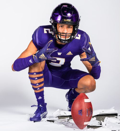 BREAKING: Puyallup (Wash.) Emerald Ridge receiver Denzel Boston is staying in-state for college, announcing his commitment to Washington moments ago and he broke down why he chose the home-state Huskies 247sports.com/Article/Jimmy-…