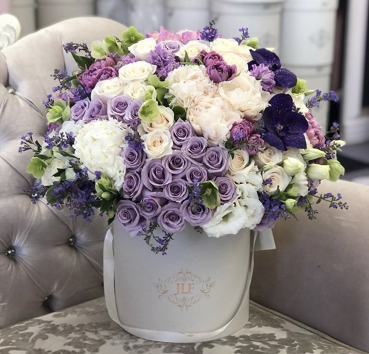 BloomsInABox's tweet photo. 🌷To: @DreamerOfHorror

Thank you my love and light for sticking by me through everything. 
       Always yours, Tate https://t.co/dI8uOMLYdb