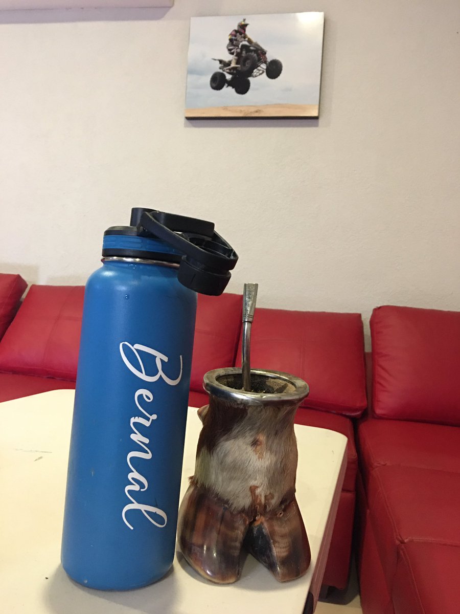 En honor a mis amigos argentinos , con un regalo de mi amigo Tito Ferro para el susto del temblor 😄