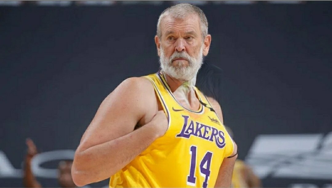 Silver Screen and Roll tweet media