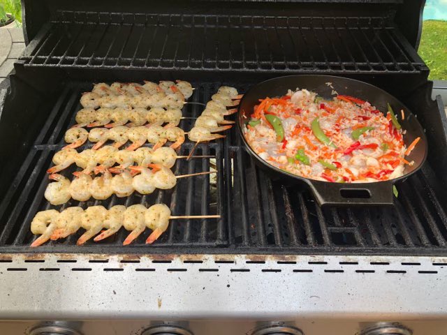 glennmill67's tweet photo. Our great friend came in to visit us today at our M&amp;M FoodMarket and it was so nice to see her. She is now enjoying some very nice shrimp skewers and a very nice shrimp/scallop kit! Nicely done Mrs. T https://t.co/oJdWxbHOex