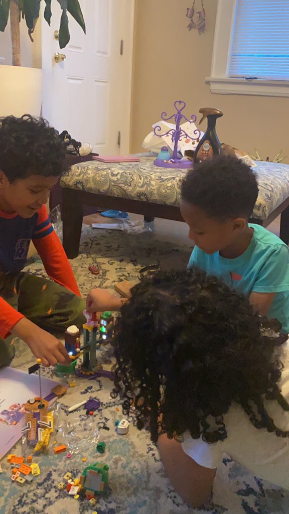 ohthatsjustmatt's tweet photo. Dear @LEGO_Group @LEGOIdeas,
My oldest son loves his Mario and my youngest son loves Luigi…
But my daughter wants Princess Peach. Imma need y’all to make that happen ASAP. November 10th is her birthday… just saying #helpadadout https://t.co/ijvVz9XSXC