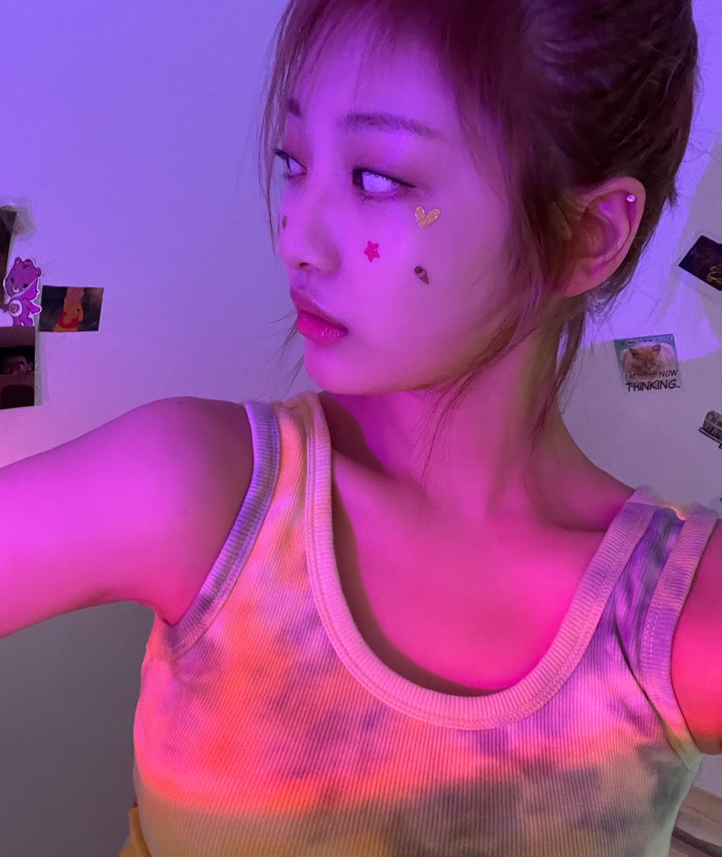 LOOKSNINGNING's tweet photo. she is on another level, ohhh god https://t.co/qlWtISIoeQ