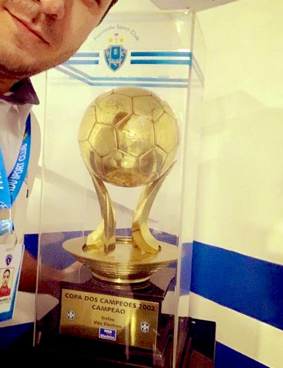 PJ_BICOLOR's tweet photo. Se existisse Twitter/Facebook em 2002:
- Vão pegar peia do Corinthians, Fluminense e Nautico na 1ª fase.
- A mucura jura q elimina o Palmeiras do São Marcos que não leva gol desde a copa.
- O Cruzeiro será o campeão.
- Perderam o primeiro jogo em Belém imagina fora.
#chupasecador https://t.co/EJCA34VSJC