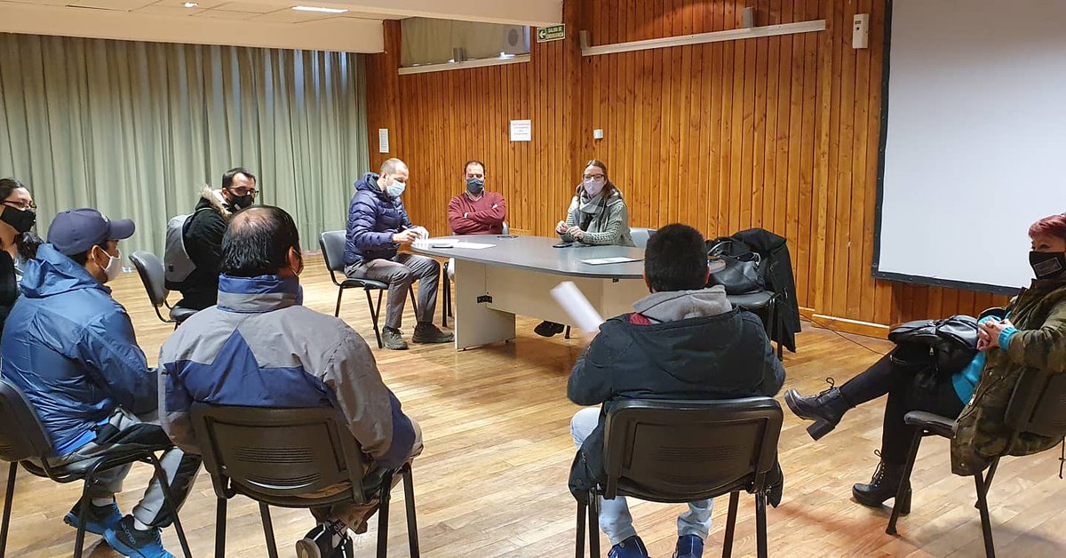 SOEMEyZO's tweet photo. SOEME y ZO acordó con el Municipio de Esquel la recategorización de 328 trabajadores municipales 
https://t.co/yxZ8rbktW1 https://t.co/nqKThiTgVJ