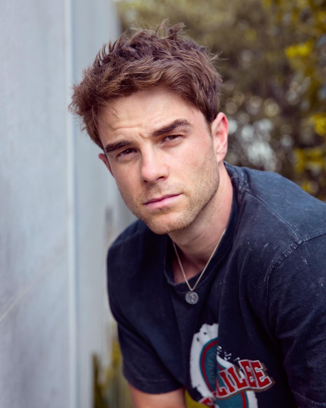 mel ꨄ︎ on X: Hoje é aniversário do Nathaniel Buzolic, o ator