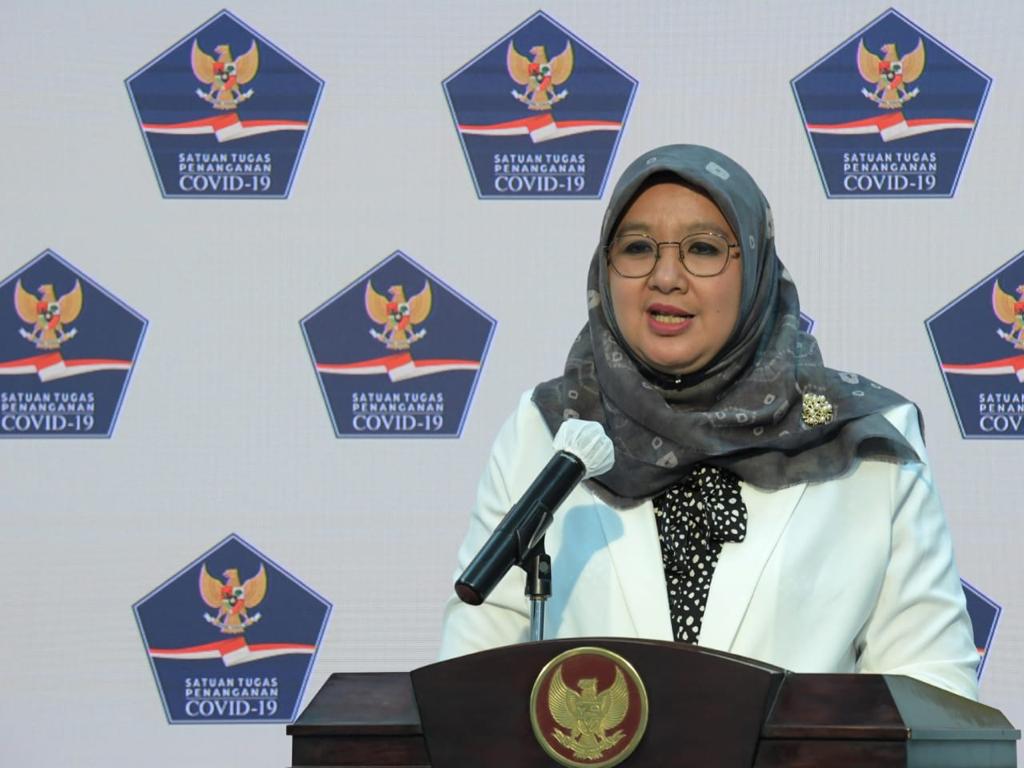 #MUpdate Siti Nadia Tarmizi jubir Kemenkes urusan Penanganan Covid19 bilang kalau mobilitas masyrakat kembali meningkat di PPKM Level 4 ini. Berdasarkan data berbagai aplikasi pemantau pergerakan ini paling banyak terjadi ke restoran, cafe, dan pusat perbelanjaan.