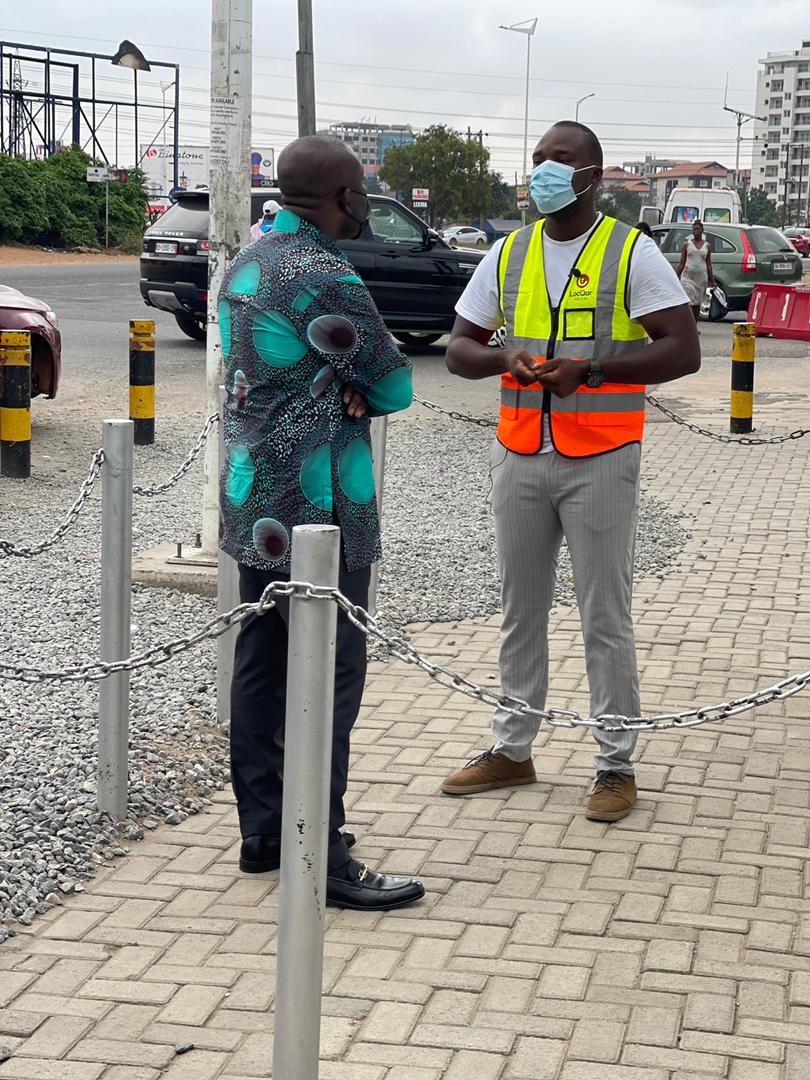 locqar's tweet photo. Our CEO Godwin Agyapong had a quick engagement with the Minister of Information @konkrumah by the LocQar today. We displayed the added features and explained how LocQar adds to making drop offs and pick ups easier for users both locally and internationally. https://t.co/i8RHTrAtkk