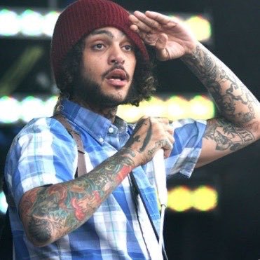 Happy birthday travie mccoy of gym class heroes! here s some matching beanie travie icons for you & your faves    
