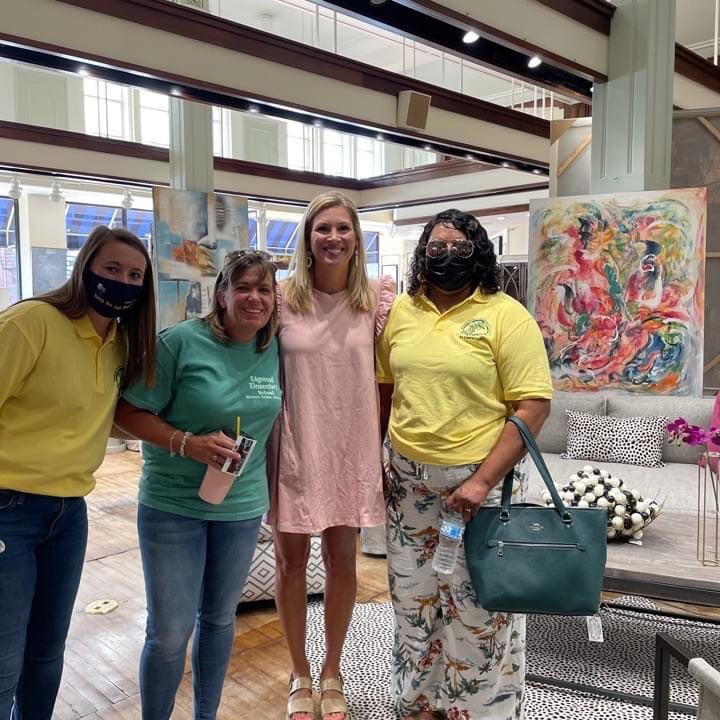 The Busy Bees left the Beehive for a Goose Chase to explore Downtown Selma and meet some local entrepreneurs.  3 teams set out to complete the 10 pre-determined missions. MISSION COMMERCE &amp; ENTREPRENEURSHIP ACCOMPLISHED!!  We enjoyed lunch at Golden Ranch. #EdgewoodEntrepreneurs