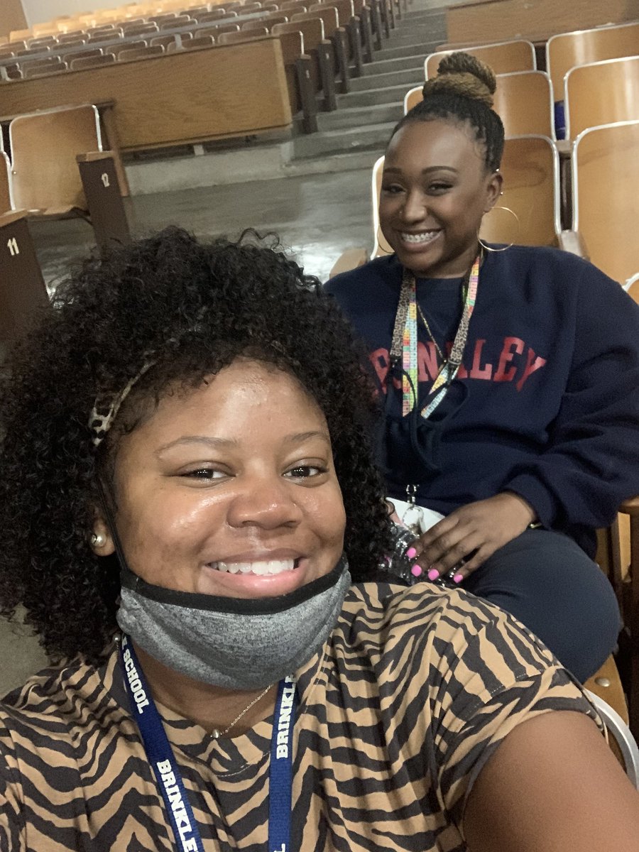 az5ria's tweet photo. #TheBestIsYetToCome !
#JPSStrong
#ScienceTeachersRock 💙💙💙 https://t.co/zXPFsHhDSN