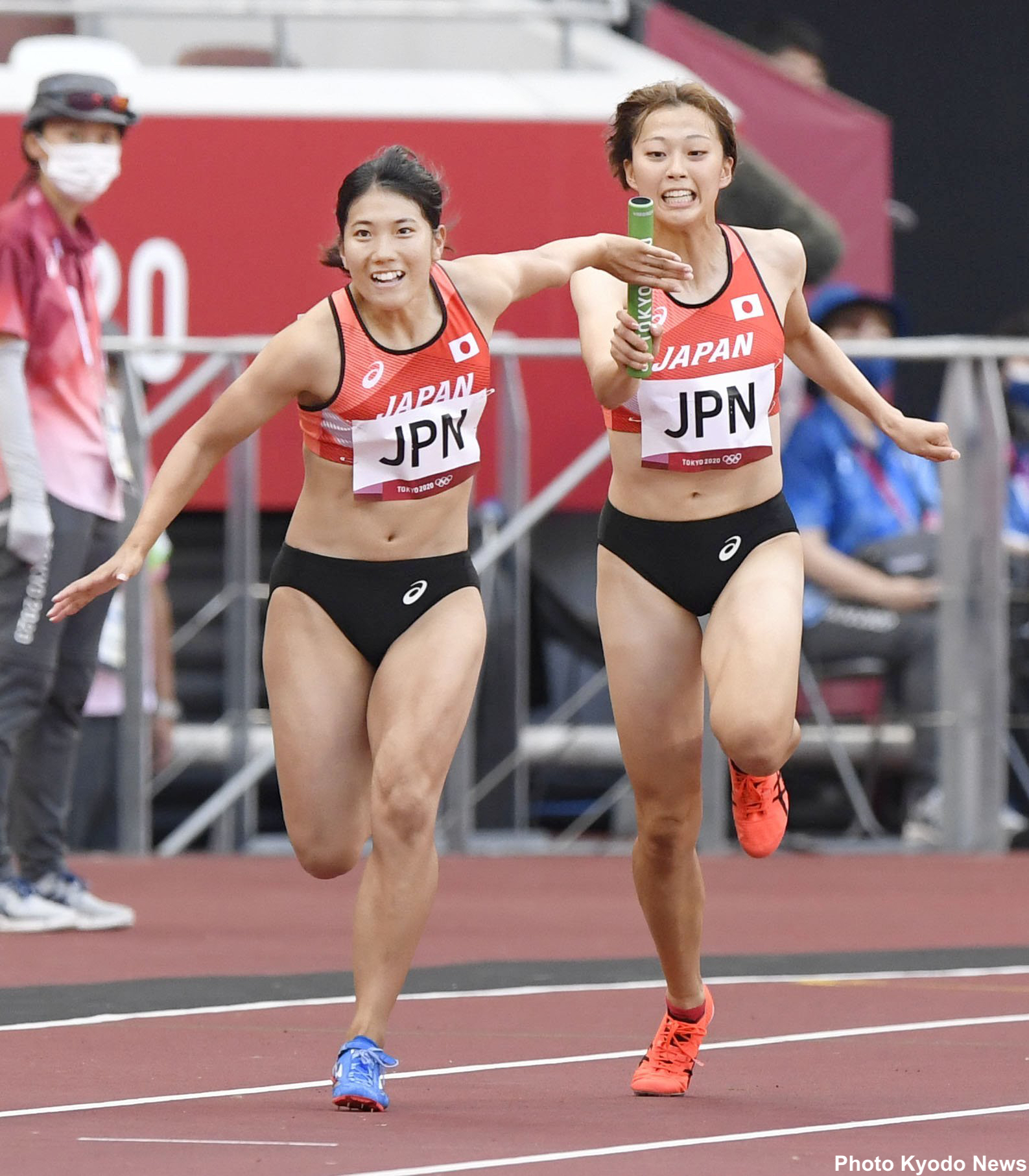 Team Japan Ar Twitter 陸上競技 女子4 100mリレー 予選敗退 43秒44とシーズンベストを記録するも 1組7着で決勝進出ならず がんばれニッポン Tokyo Teamjapan オリンピック T Co X0o7rrq7v8 Twitter
