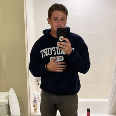 HunterBlevins_'s tweet photo. #NewProfilePic https://t.co/OezZS1D02d