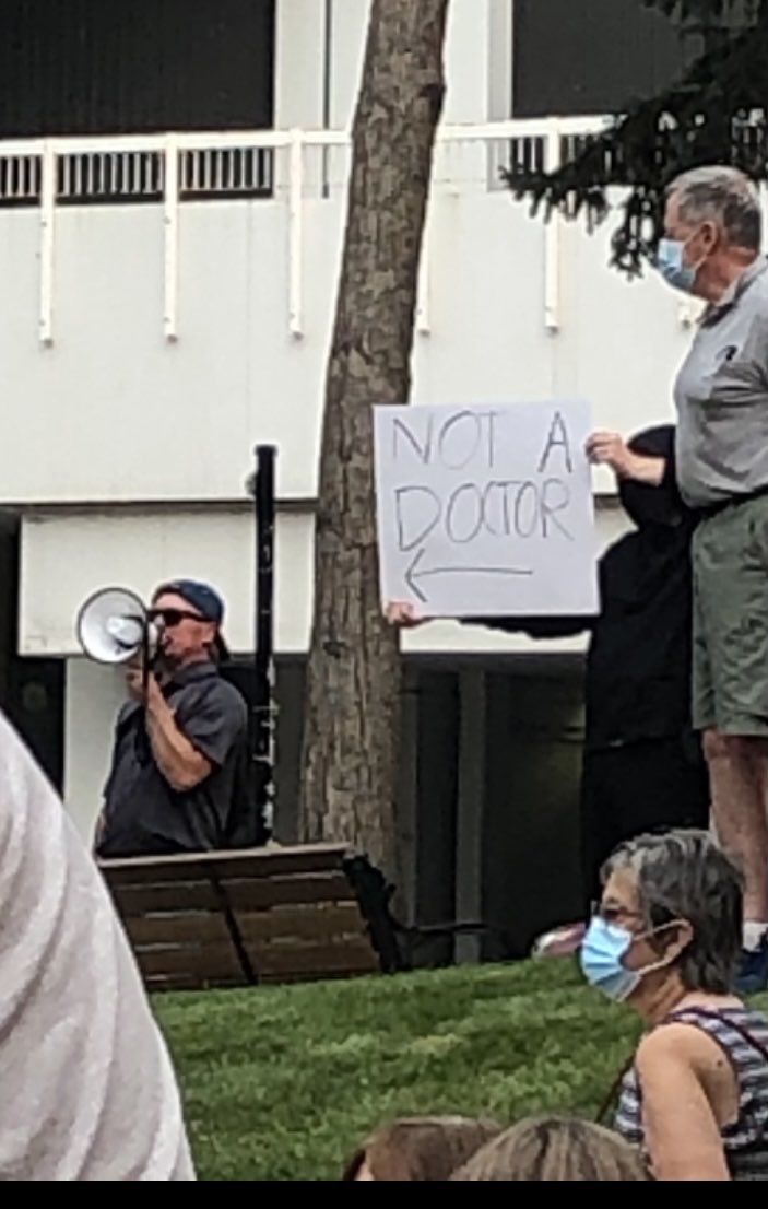 Best counter-protester heckler sign ever