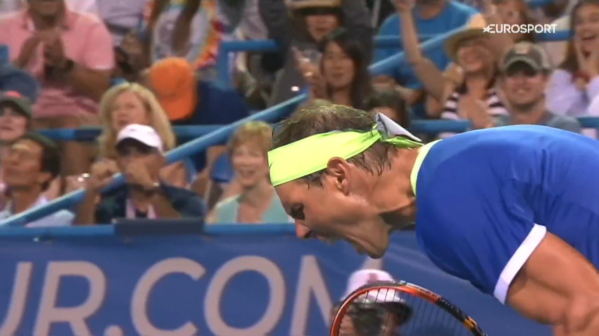 E7_dR13WEAEPoG0?format=jpg&name=medium