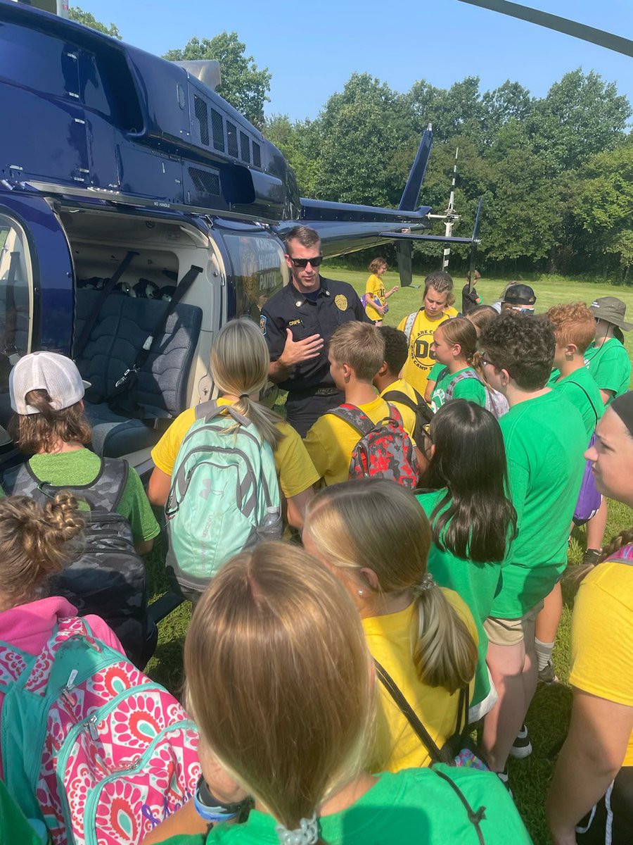 ArkCity_Police's tweet photo. This week is going by too quickly! DARE Camp is almost over and another #9pmroutine is just one more reminder that the week is almost over!! https://t.co/CmKCOScwAt
