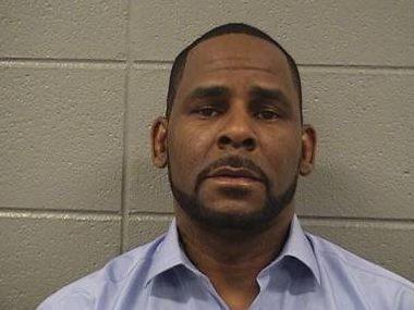 R. Kelly runs out of money, gains weight ahead of sex trafficking trial