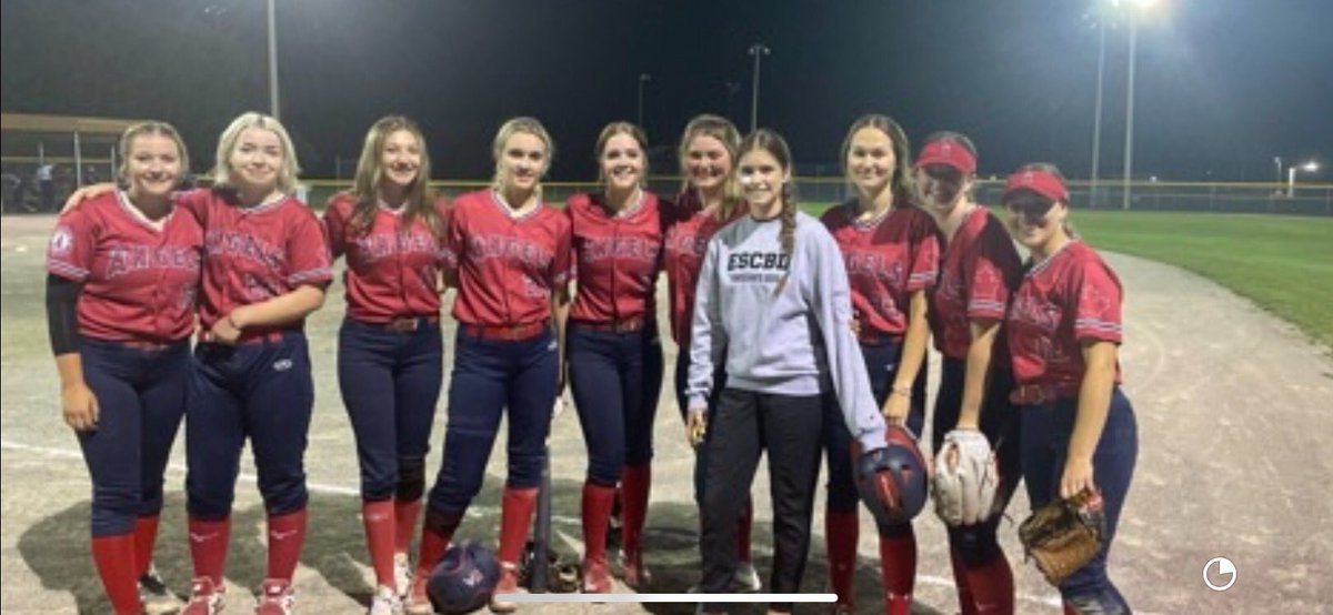 613_Angels's tweet photo. Your 2021 U19 Angels! Another weird season but grateful for all time on the diamond. Thx to Carp Cubs for exhibition game! #GoAngels #womensfastpitch https://t.co/hDoGUVPWoB