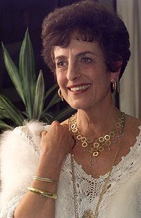 Falleció María Ester Feres. La legendaria Directora del Trabajo que dio a luz un Derecho del Trabajo comprometido con la democracia y que iluminó el tibio escenario de transición para los trabajadores y trabajadores. Honor y Gloria a una de las grandes laboralistas de Chile