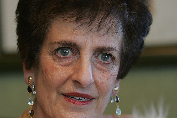 PSChile's tweet photo. Lamentamos la partida de la destacada compañera María Ester Feres, abogada de dilatada trayectoria, ex directora del Trabajo durante largos años, comprometida con los derechos de los trabajadores/as. Enviamos nuestras sentidas condolencias a su familia y amigos/as. Honor y Gloria https://t.co/9qzPRTnvlf