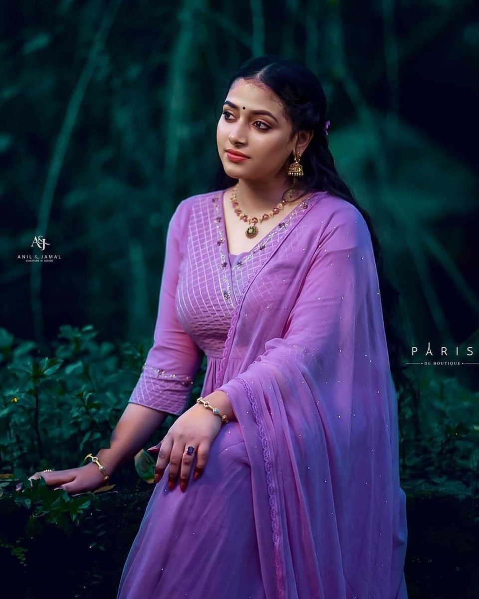 Actress_Club's tweet photo. #actress #AnuSithra https://t.co/jUKjRDglzj