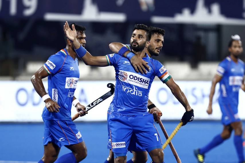 STOP PRESS! 
Men's Hockey: India WIN BRONZE medal after defeating Germany 5-4. 
Its 1st Olympic Hockey medal for India in 40 yrs! 
Tears of happiness as we write this  😭 
#Tokyo2020 
#Tokyo2020withIndia_AllSports