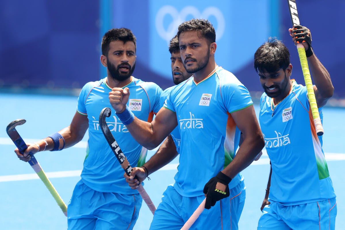 drusawasthi's tweet photo. Congratulations #HockeyIndia. This is brilliant #hockey  by #India to get #Bronze in #Olympics after 41 years of wait beating Germany. Indian men created history again. #Hockey  History has been created at the #Tokyo2020  #TeamIndia  #Cheer4Indiia #Olympics2021 https://t.co/6VZVQ4JhqE