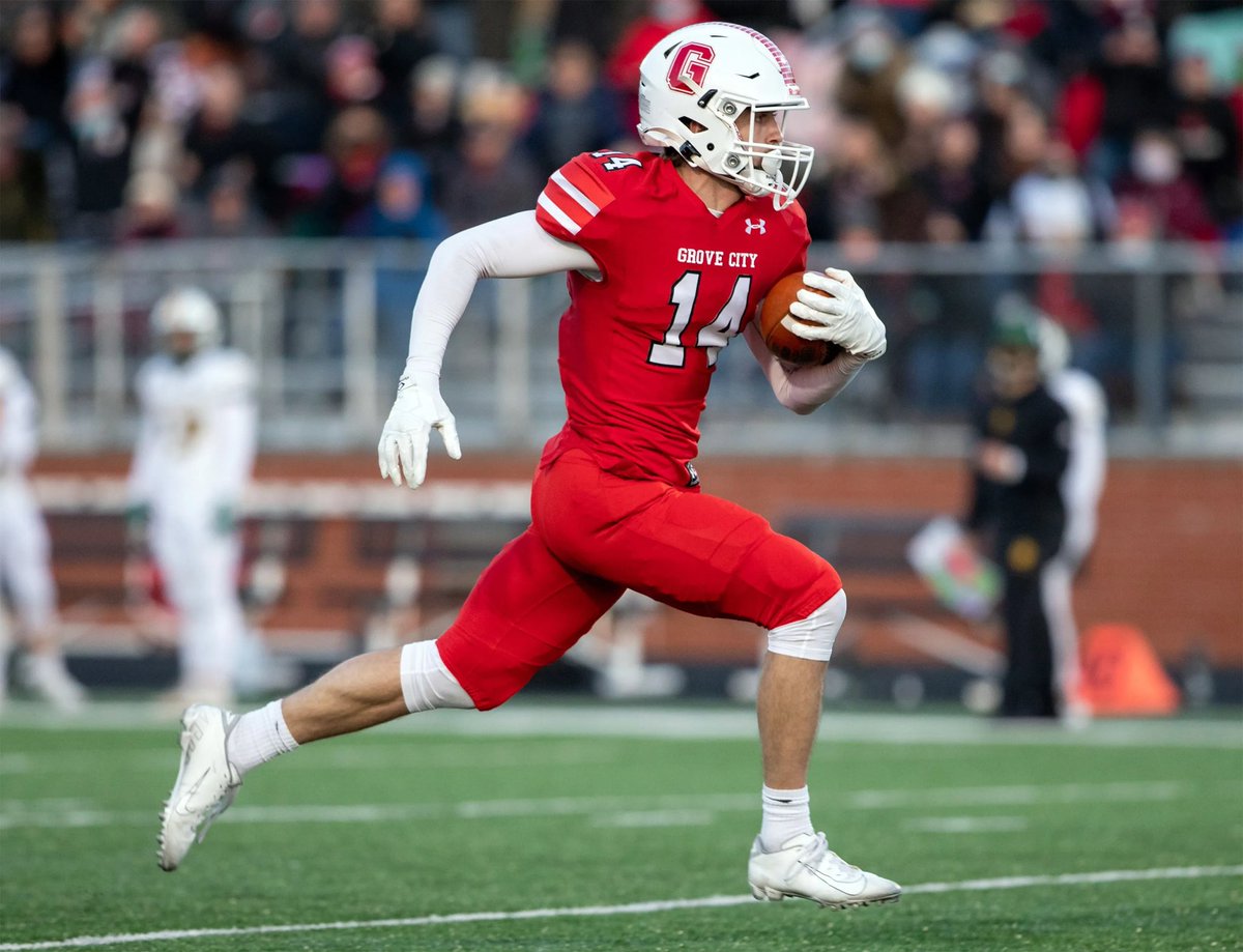 Blessed to receive an offer to play football at <a href="/GCC_FB/">Grove City Football</a>! Thank you for everything <a href="/CoachBaney/">Derrick Baney</a> <a href="/CoachDiDonato/">Andrew DiDonato</a>. Had an amazing time learning about what the Wolverines are all about!