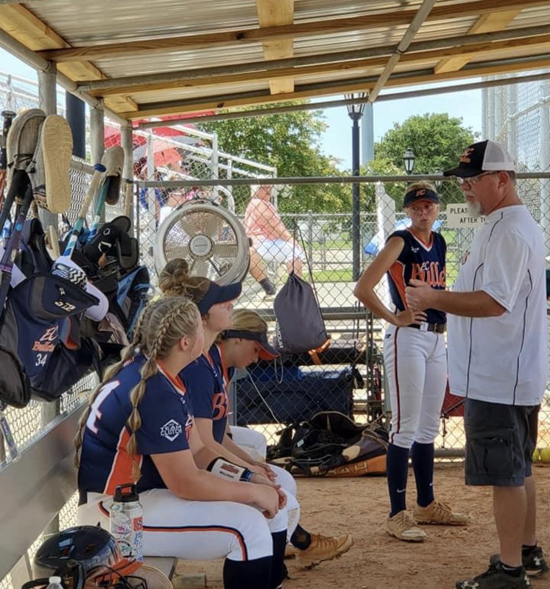 ashley🦋 tweet media